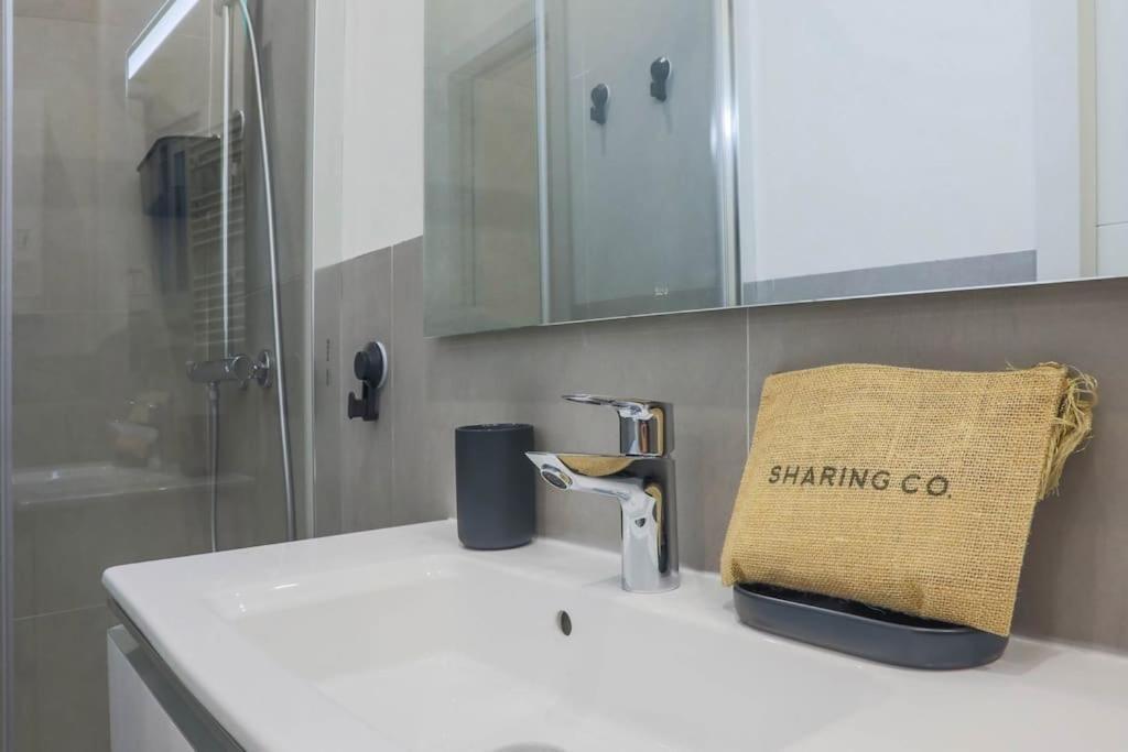 Apartment Malasana By Sharingco Madrid Exterior photo