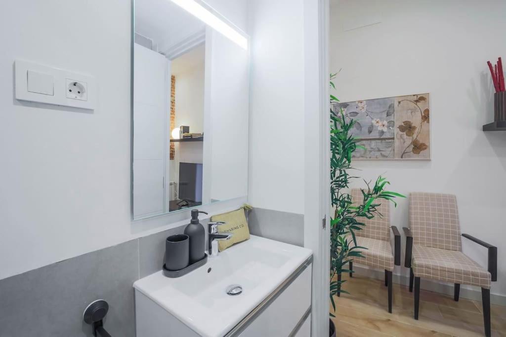 Apartment Malasana By Sharingco Madrid Exterior photo
